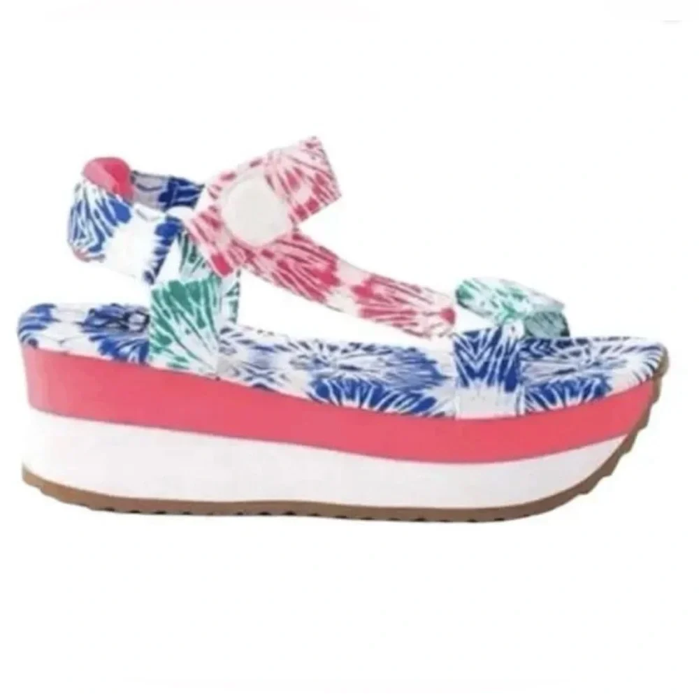 NIB Dirty Laundry Goin Out Tye Dye Sandal